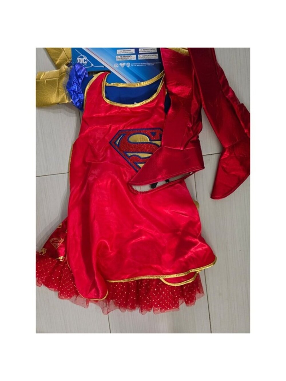 NWT Girls Sz XS 3T/4T Super Girl Halloween Costume Dress with Cape Boot Covers - Picture 7 of 7